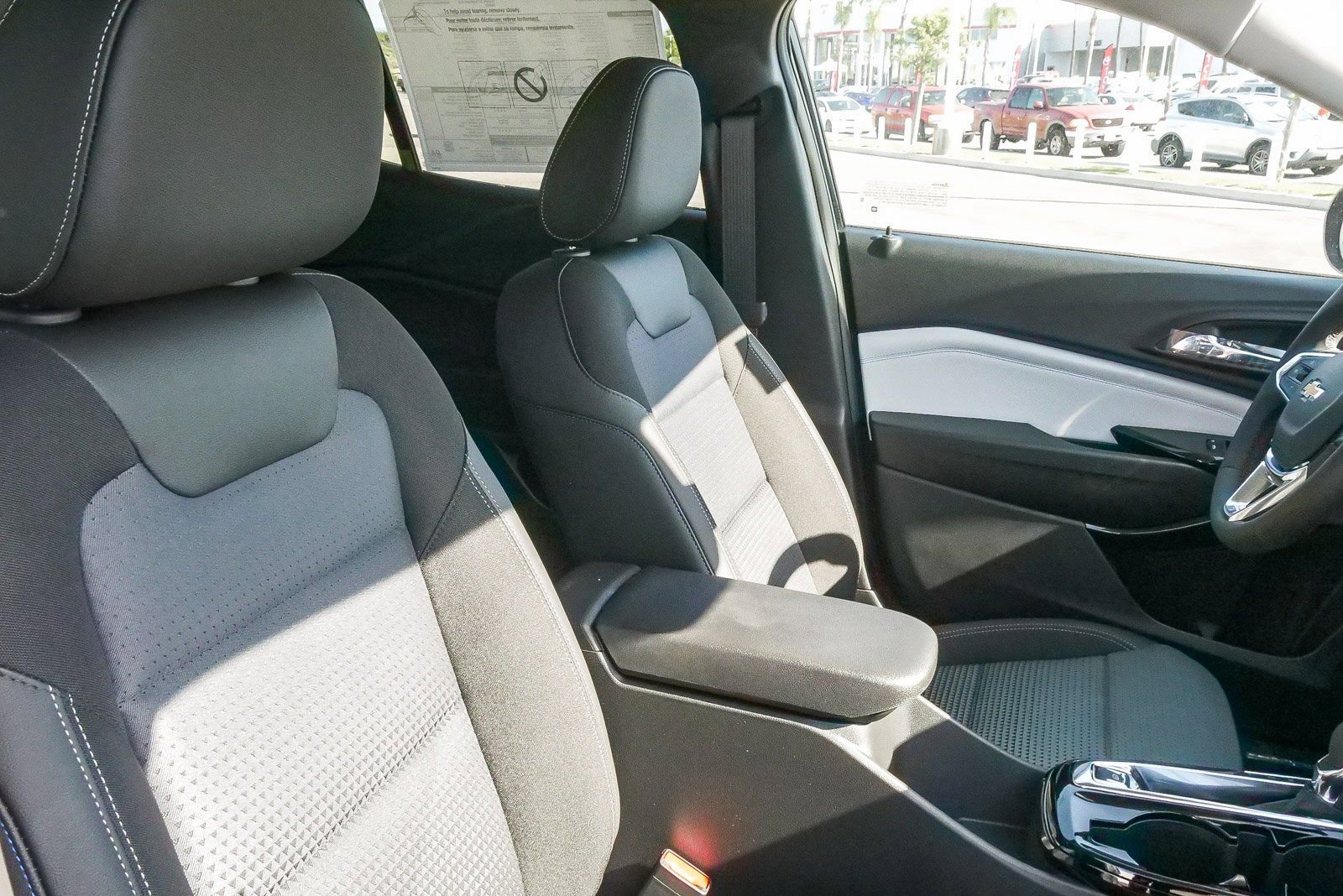 New 2026 Chevrolet Trax LT w/ Driver Confidence Package FWD image 16
