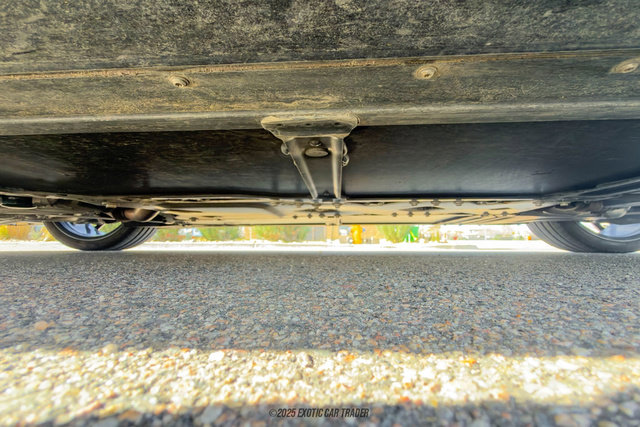 Used 2018 Chevrolet Corvette Stingray Coupe w/ 1LT image 59