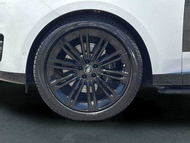 Used 2024 Land Rover Range Rover SE AWD/4WD image 33