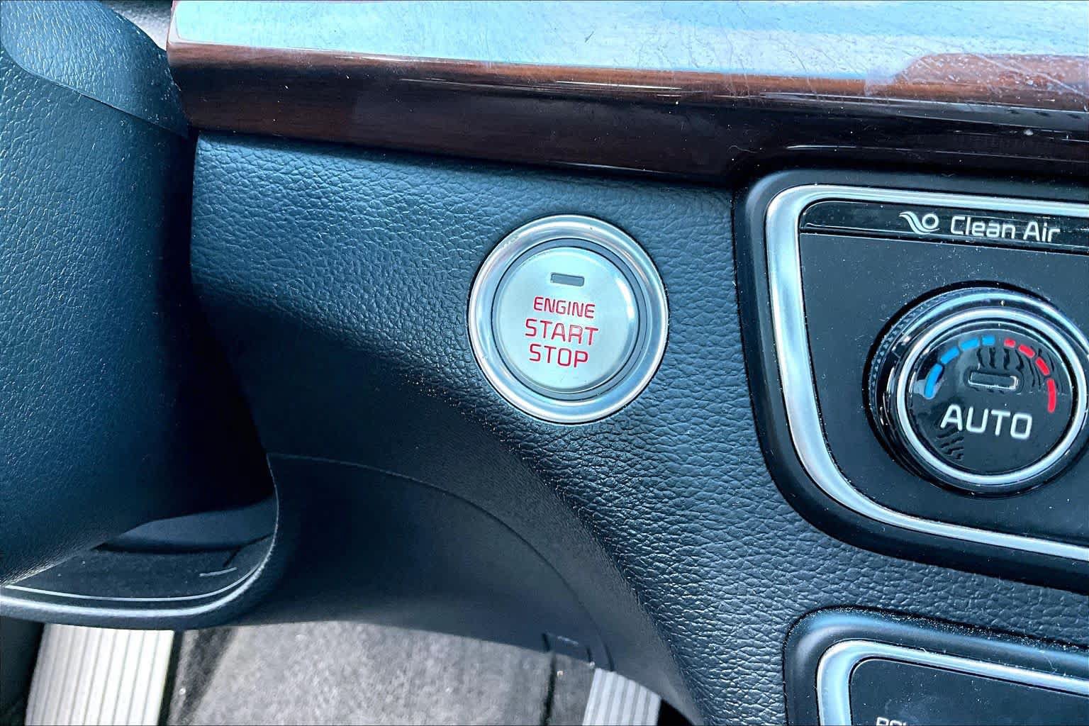 Used 2019 Kia Cadenza Technology FWD image 34