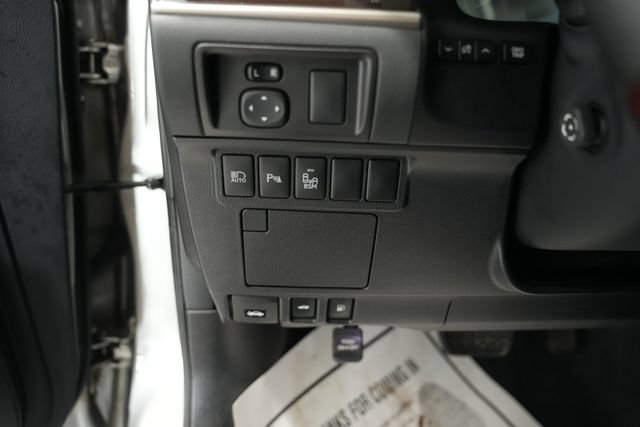 Used 2017 Lexus ES 350 FWD image 12