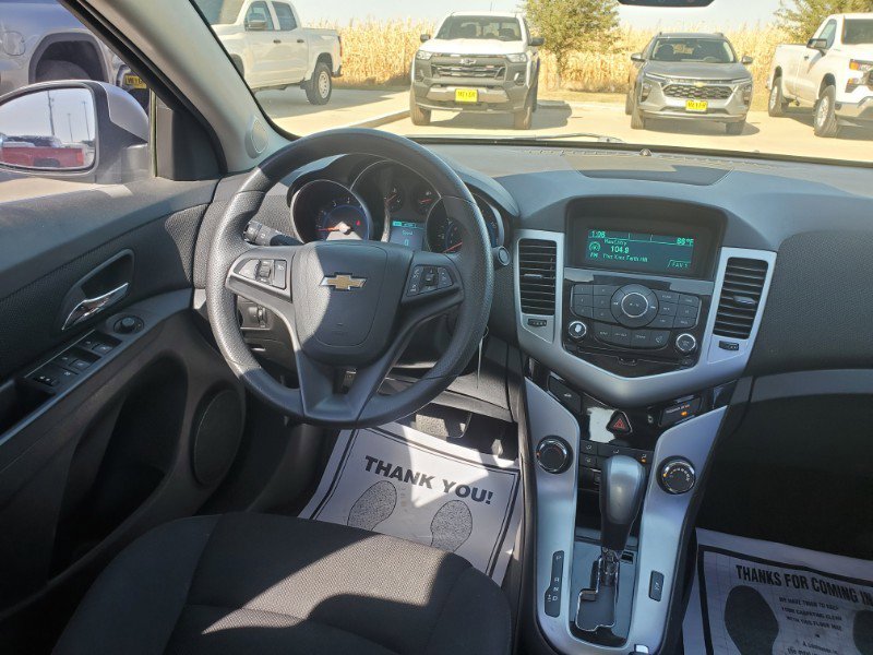 Used 2016 Chevrolet Cruze LT image 22