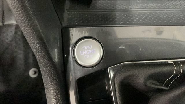 Certified 2024 Volkswagen Tiguan SE AWD/4WD image 18