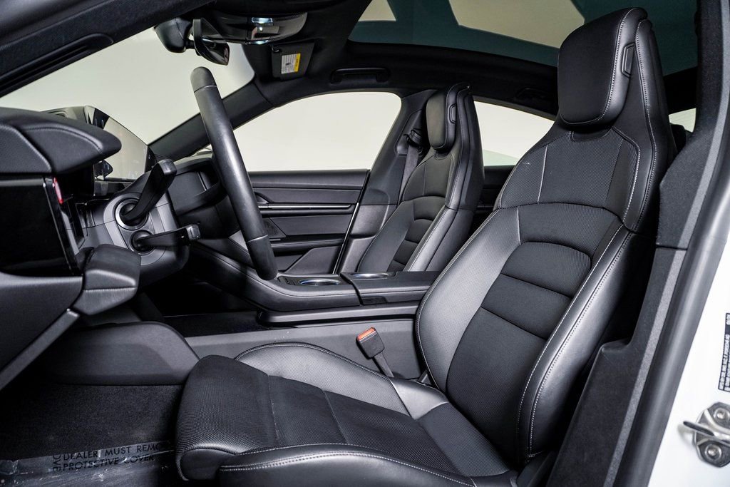 Certified 2025 Porsche Taycan image 5