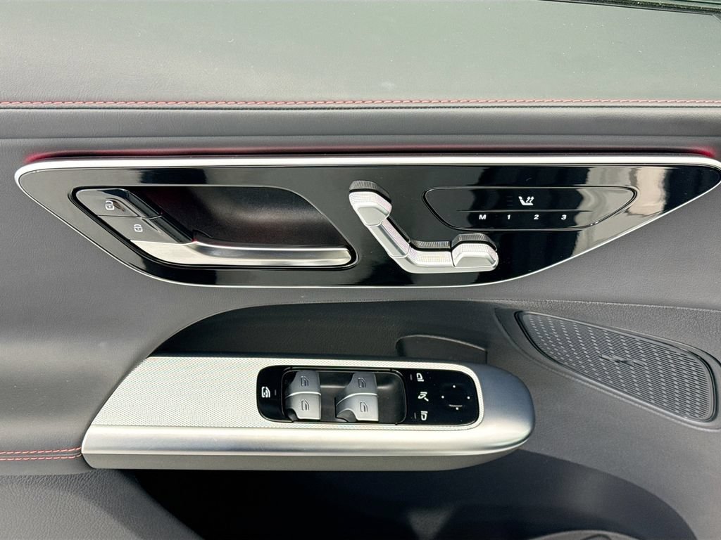 Certified 2026 Mercedes-Benz GLC 43 AMG 4MATIC image 21