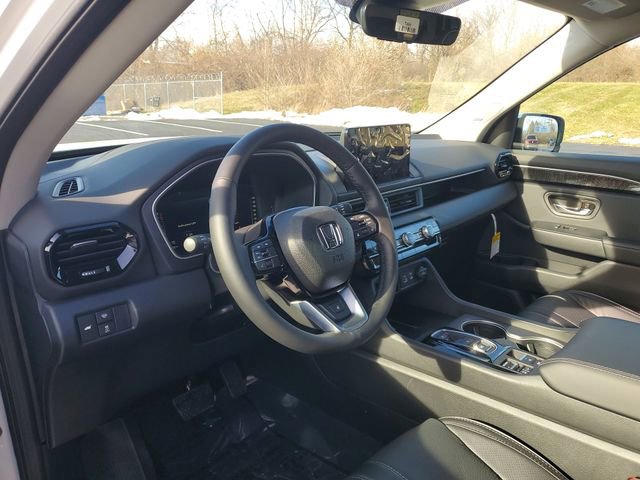 New 2025 Honda Pilot Elite image 18