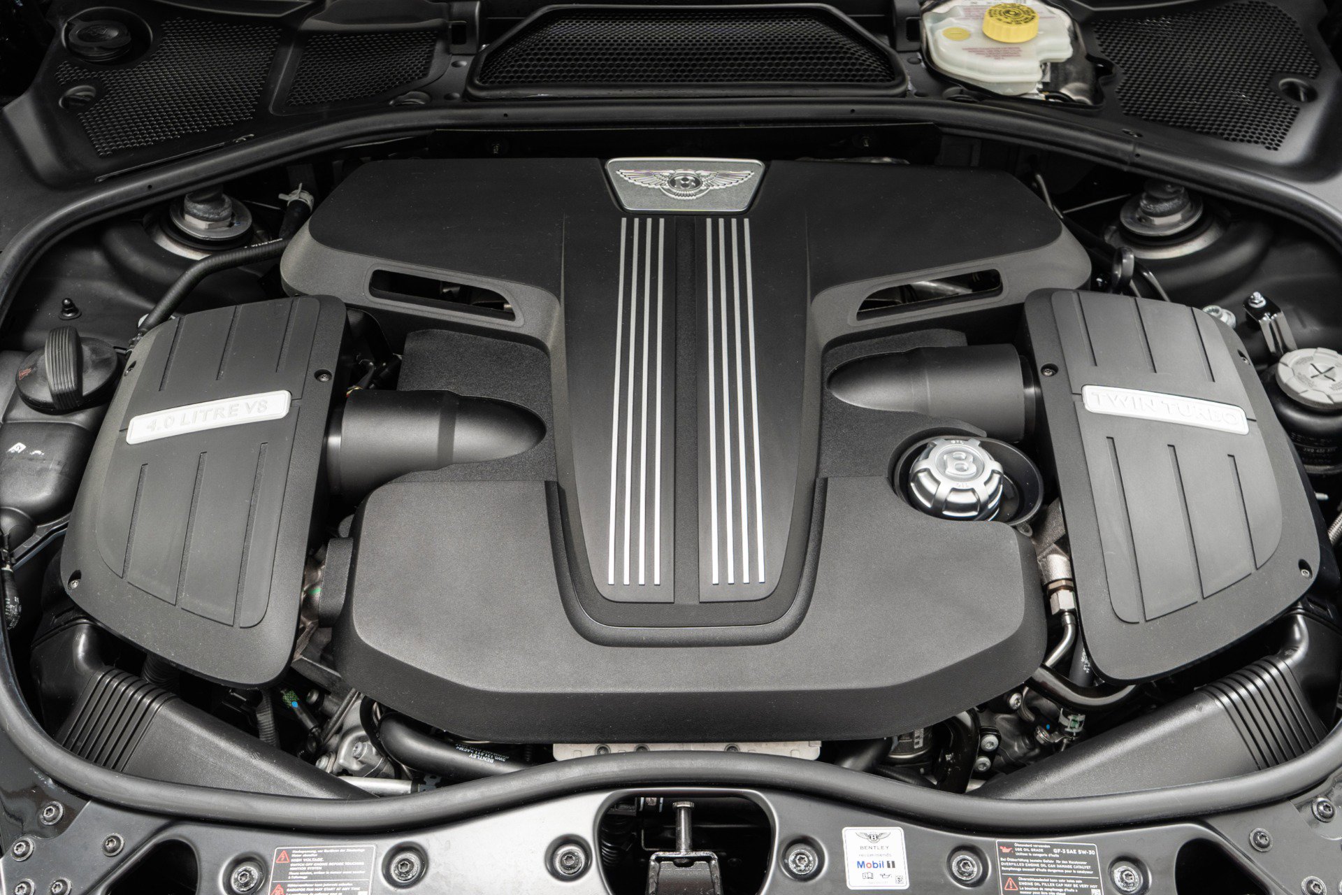 Used 2017 Bentley Flying Spur S V8 image 12