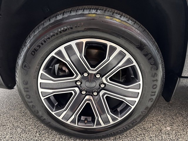 Used 2024 Jeep Wagoneer L Series II image 27