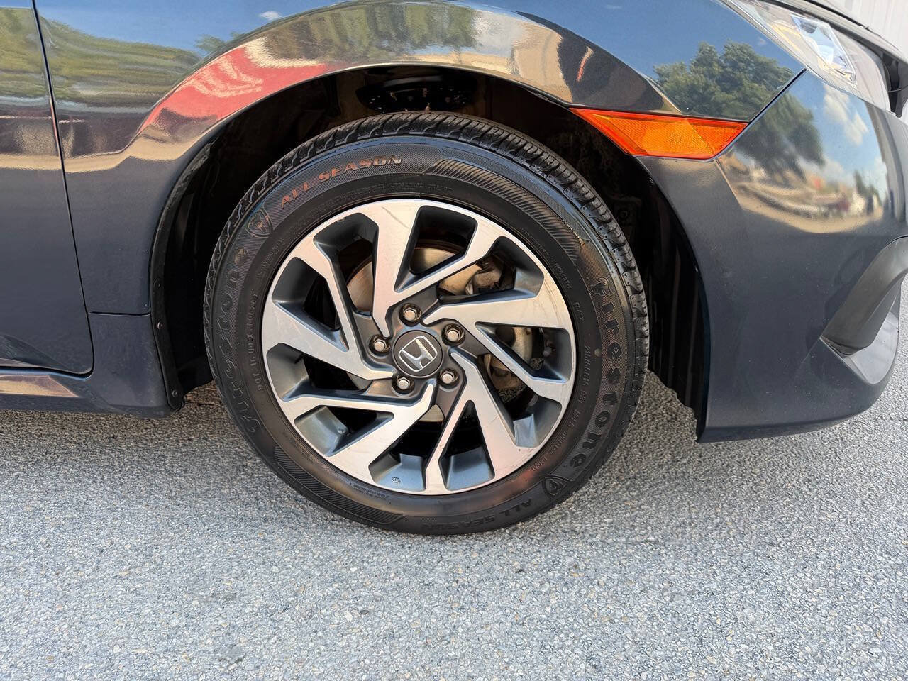 Used 2018 Honda Civic EX image 16