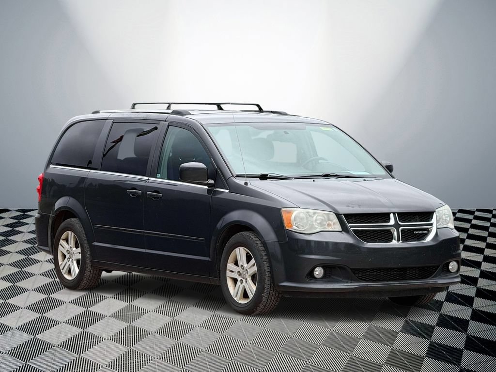 Used 2011 Dodge Grand Caravan Crew FWD image 4