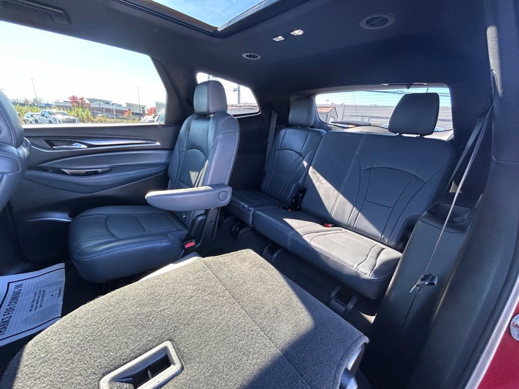 Used 2022 Buick Enclave Essence w/ Experience Buick Package AWD/4WD image 18