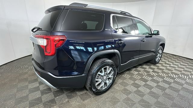 Used 2022 GMC Acadia SLE w/ Driver Convenience Package FWD image 3