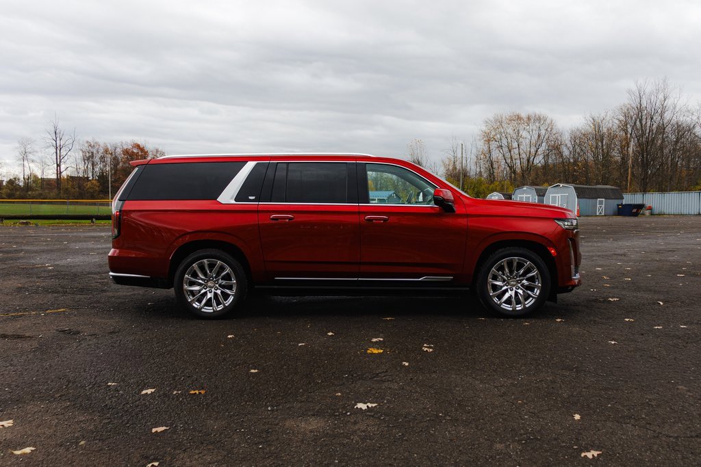 Used 2023 Cadillac Escalade ESV Premium Luxury Platinum w/ LPO, Radiant Package image 37