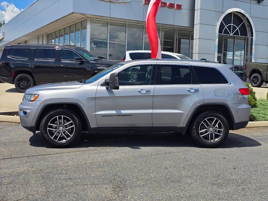 Used 2018 Jeep Grand Cherokee Limited w/ Trailer Tow Group IV AWD/4WD image 23