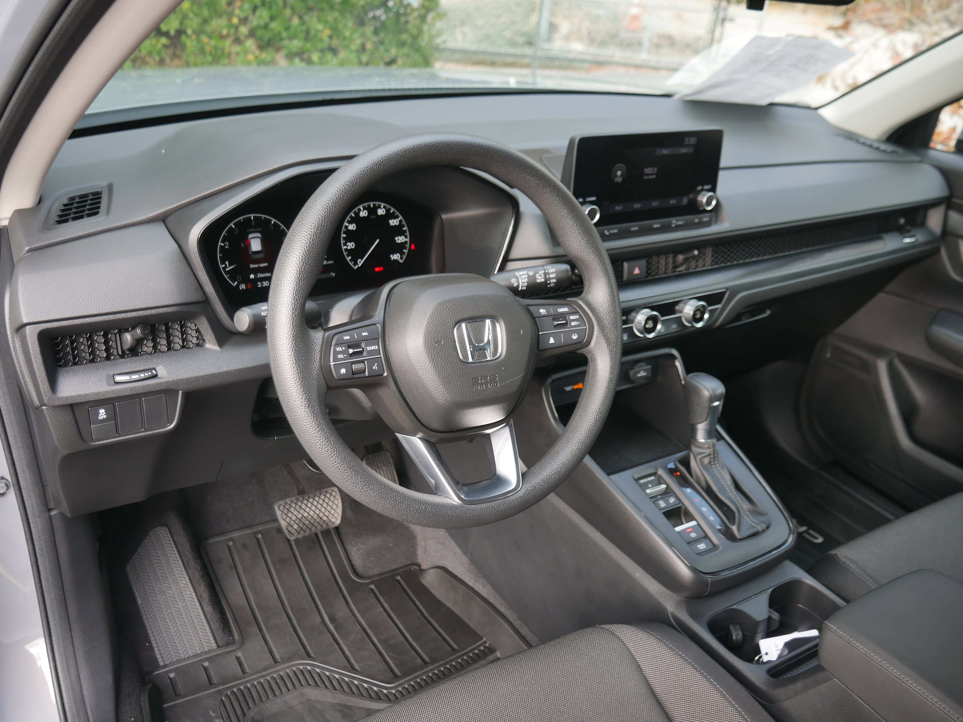 Used 2023 Honda CR-V LX image 4