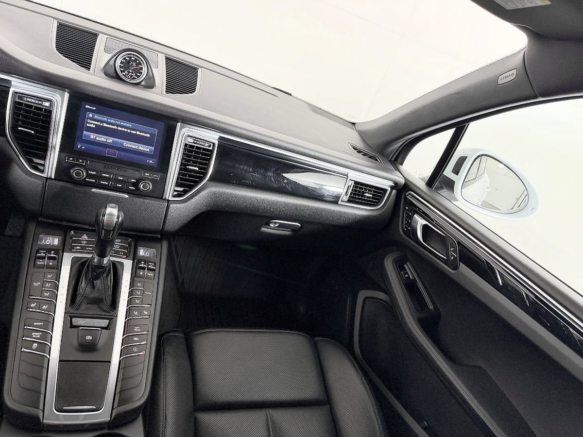 Used 2018 Porsche Macan S AWD/4WD image 60