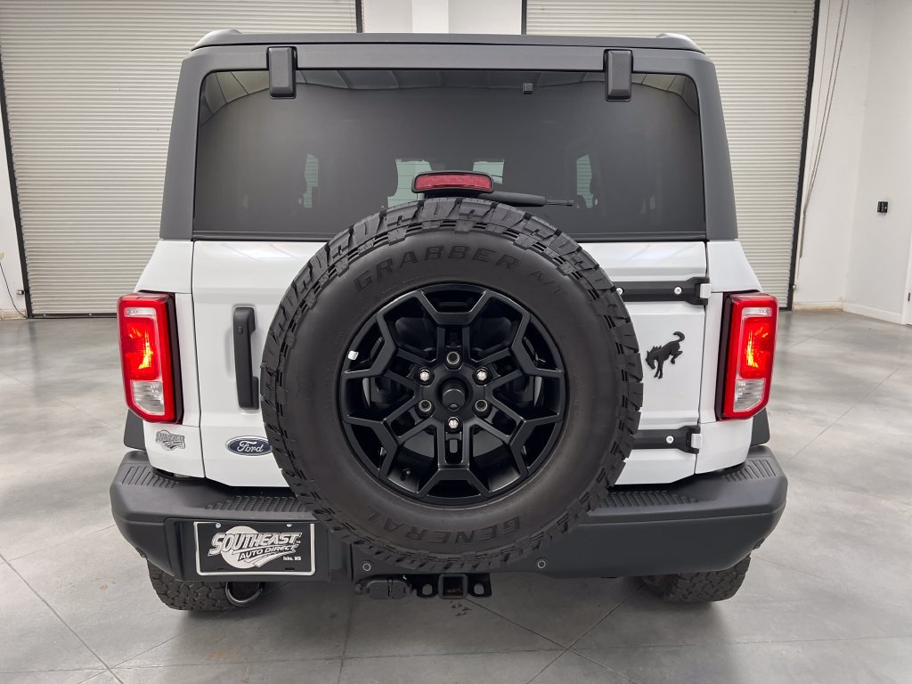 Used 2022 Ford Bronco Black Diamond AWD/4WD image 8
