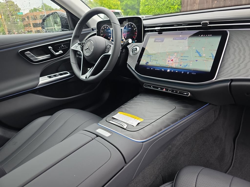 New 2026 Mercedes-Benz E 350 4MATIC Sedan image 18