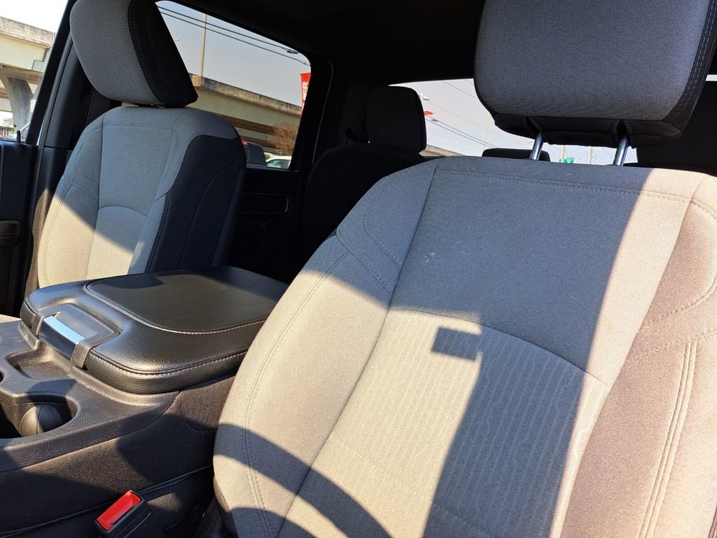 Used 2024 RAM 3500 Big Horn image 19