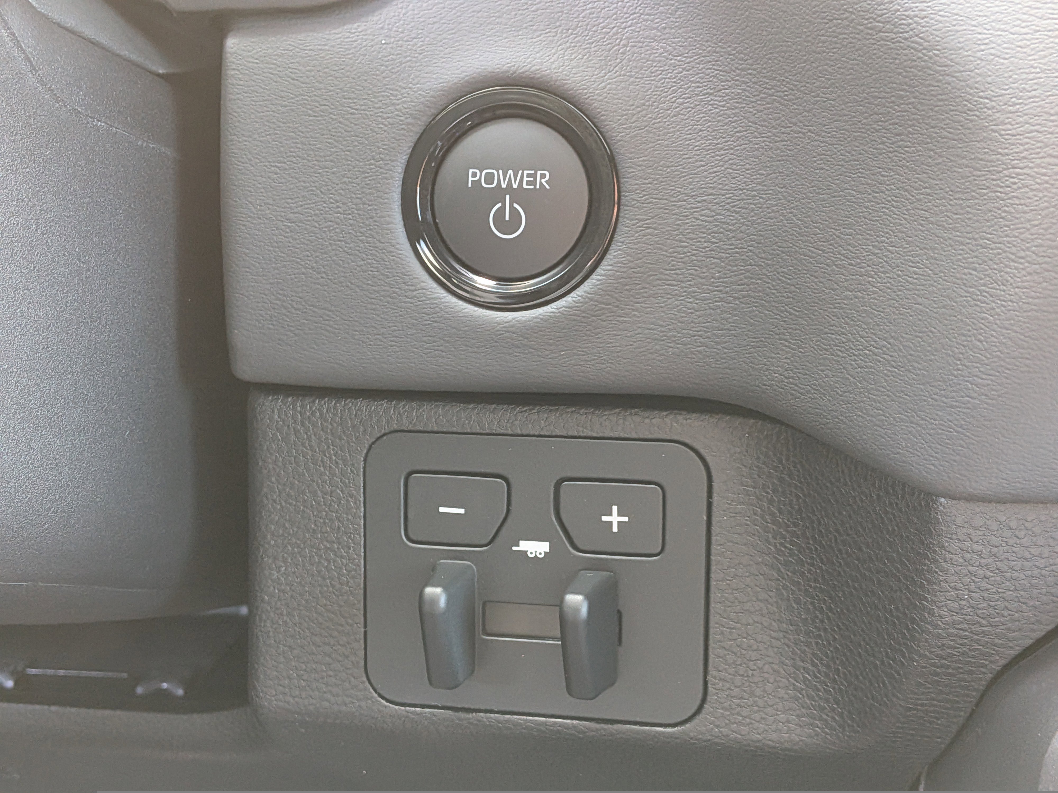 New 2026 Toyota Tundra Platinum image 18