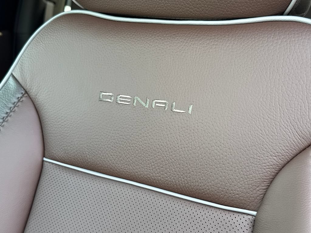New 2026 GMC Sierra 1500 Denali AWD/4WD image 21