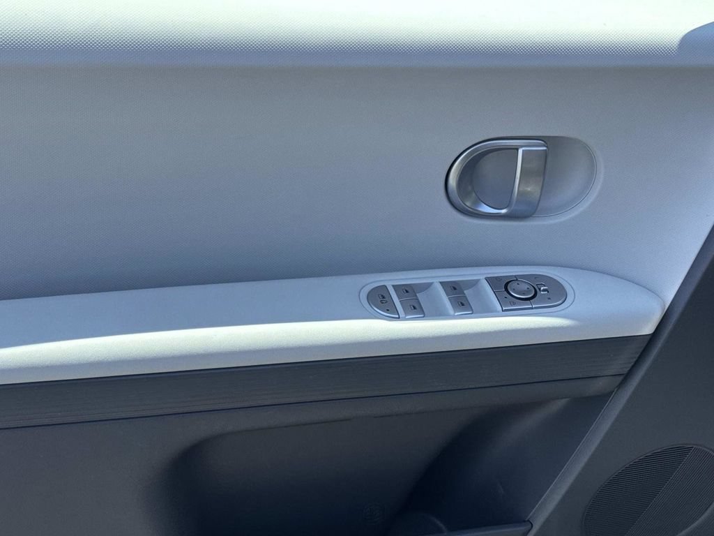 Certified 2024 Hyundai Ioniq 5 SEL RWD image 21