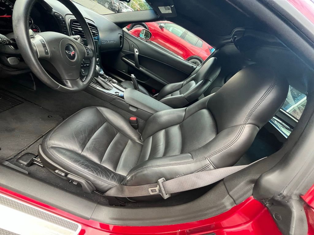 Used 2009 Chevrolet Corvette Coupe w/ Preferred Equipment Group RWD image 31