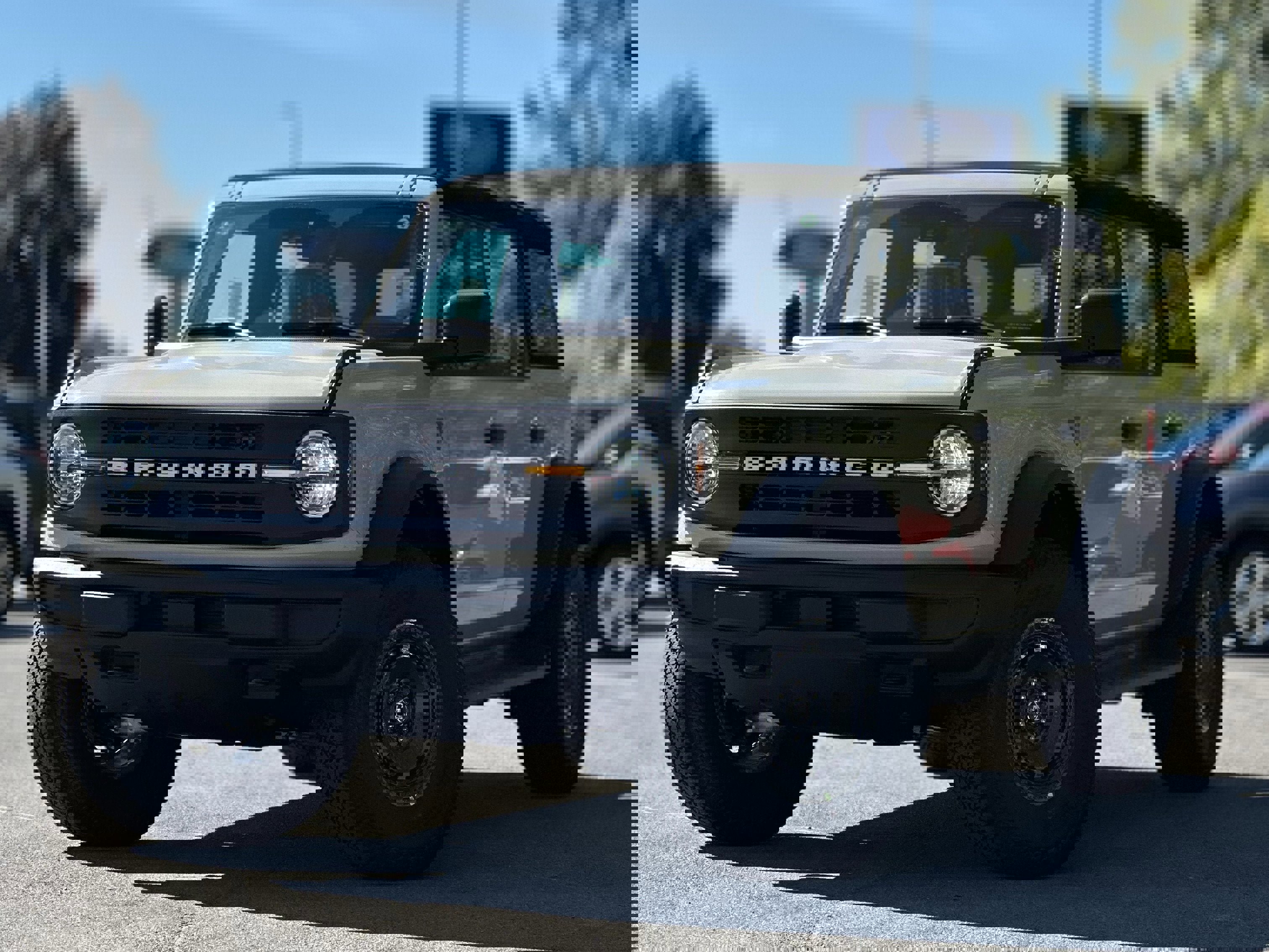 New 2025 Ford Bronco 4-Door w/ Sasquatch Package