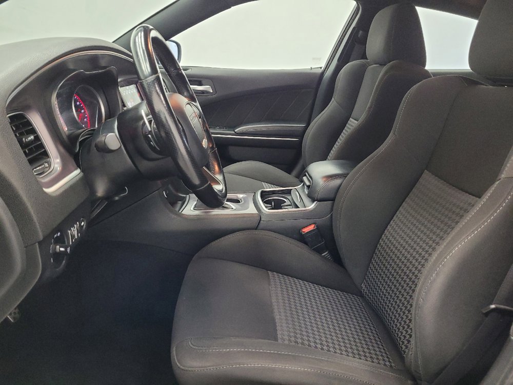 Used 2020 Dodge Charger GT RWD image 17