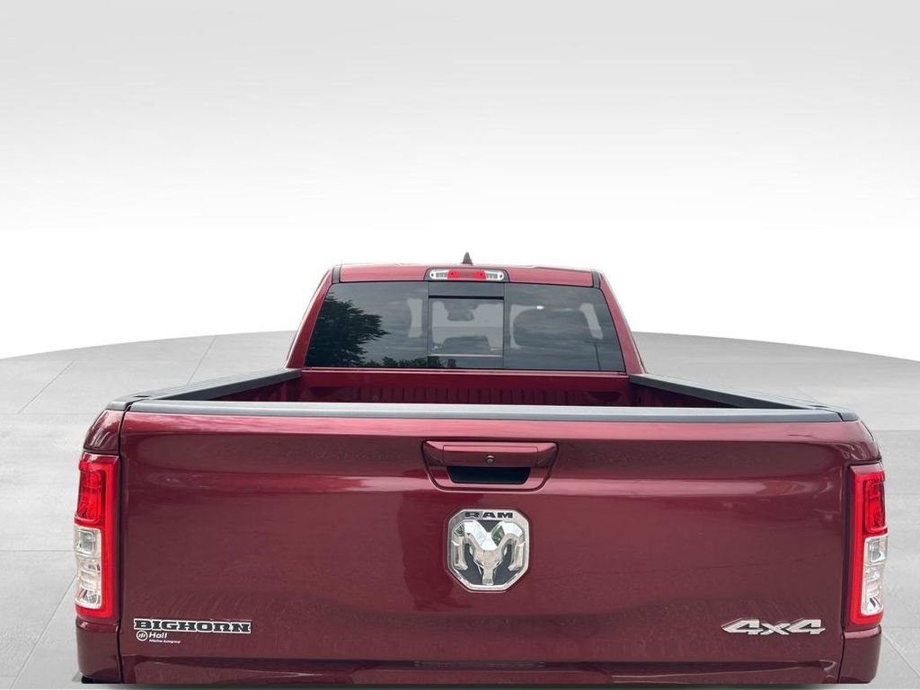 Used 2022 RAM 1500 Big Horn AWD/4WD image 3