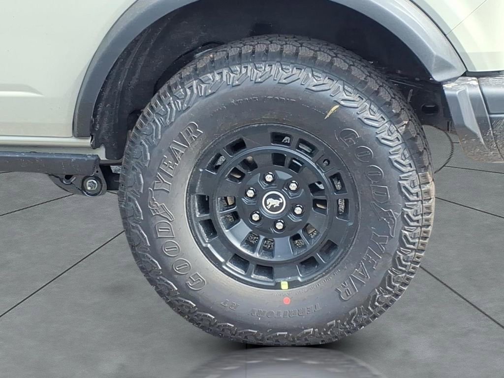 New 2026 Ford Bronco Badlands w/ Sasquatch Package image 4