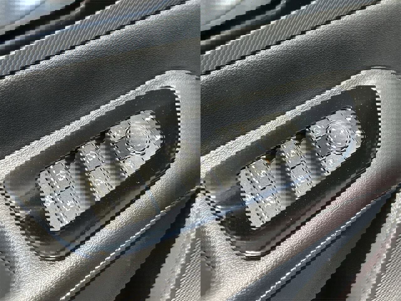 New 2025 Nissan Murano SL w/ Cargo Package image 22