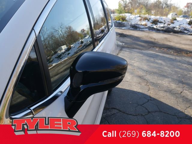 New 2026 Chrysler Pacifica Select AWD/4WD image 11