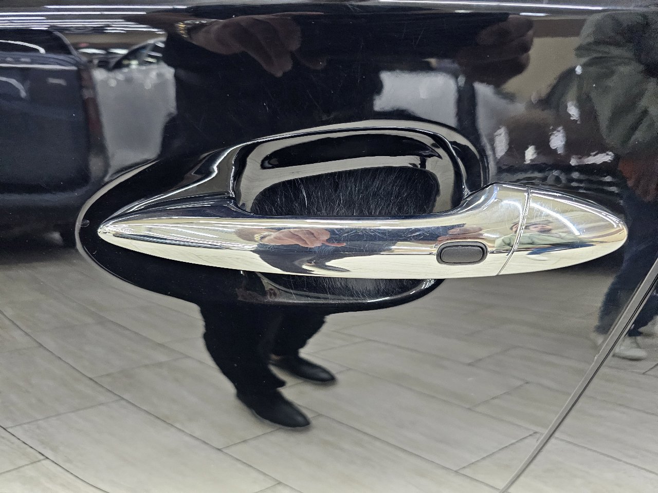 Used 2012 Lexus LS 460 Luxury image 13