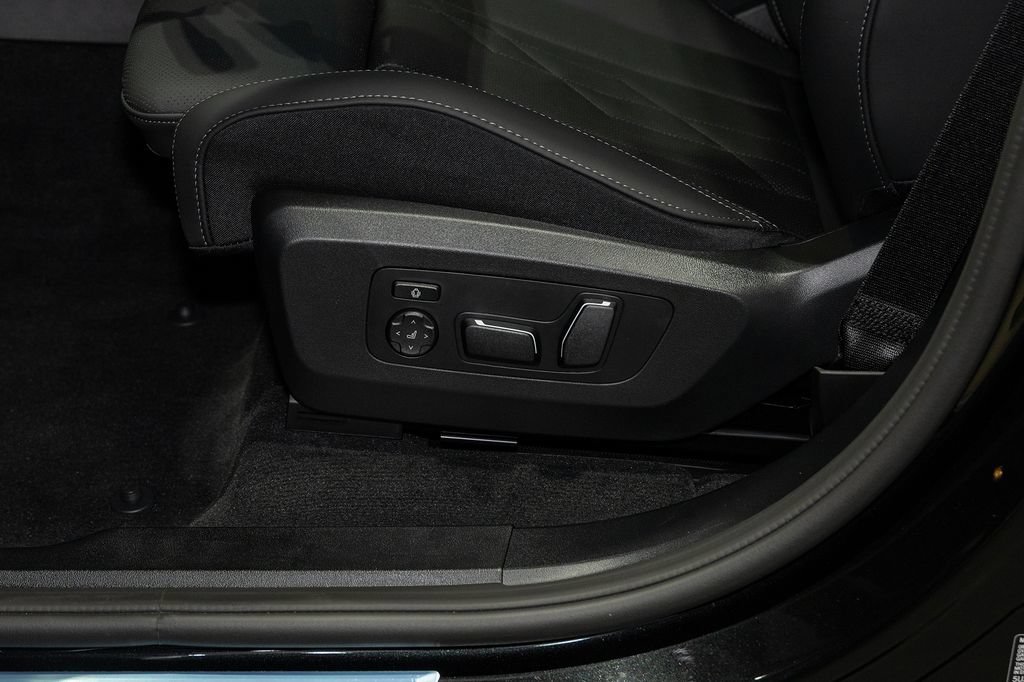 New 2026 BMW X3 M50 AWD/4WD image 21