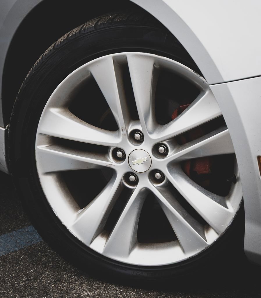 Used 2014 Chevrolet Cruze LTZ w/ RS Package image 3