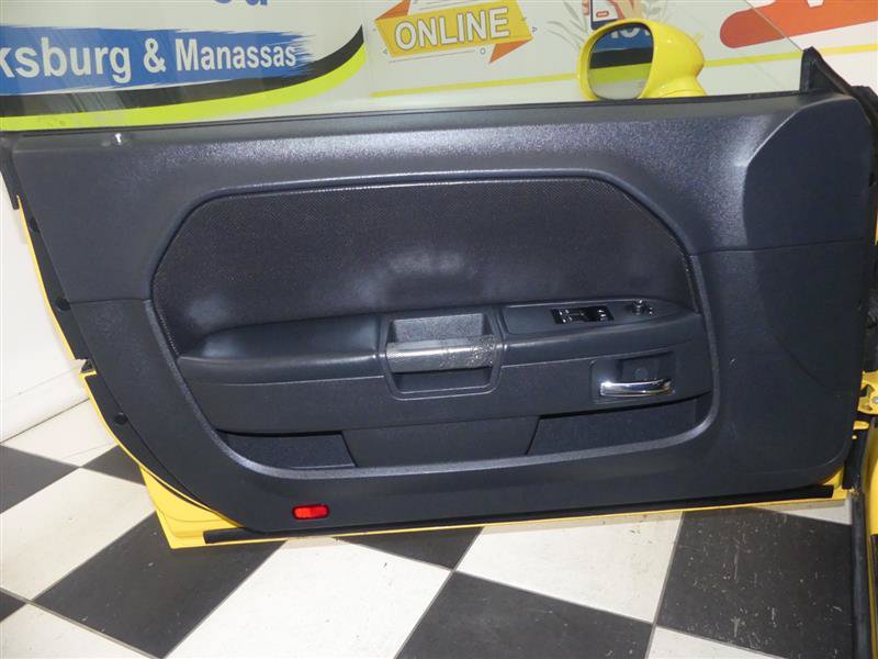 Used 2012 Dodge Challenger R/T RWD image 22