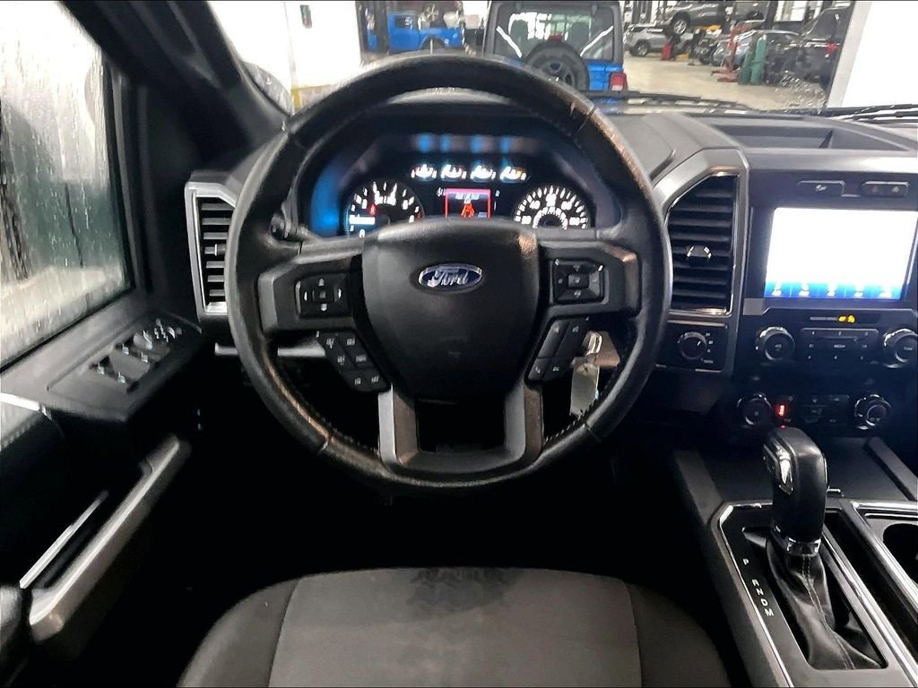 Used 2020 Ford F150 XLT w/ Equipment Group 302A Luxury AWD/4WD image 17