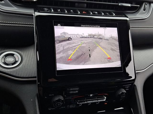 Used 2023 Jeep Grand Cherokee L Laredo AWD/4WD image 18