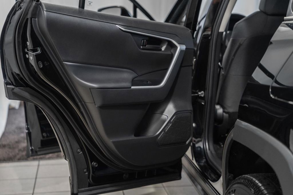 Used 2024 Toyota RAV4 LE image 24