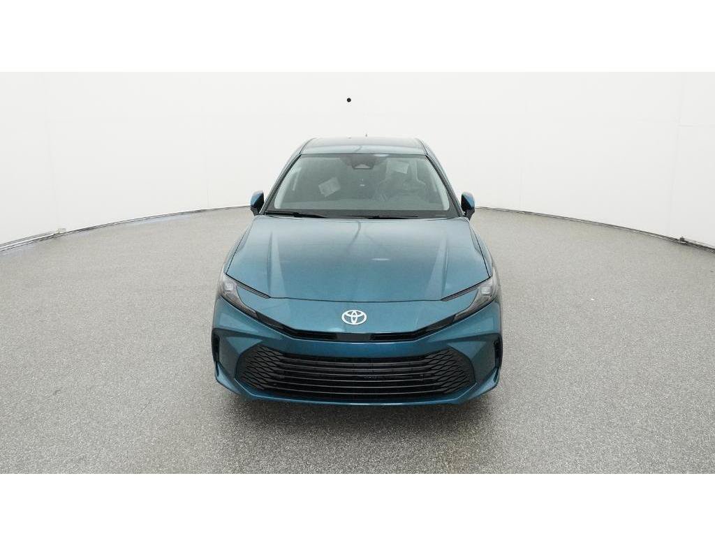 Used 2025 Toyota Camry LE FWD image 20