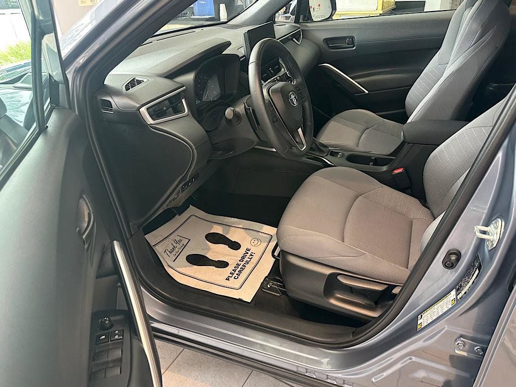 Certified 2024 Toyota Corolla Cross AWD Hybrid image 10