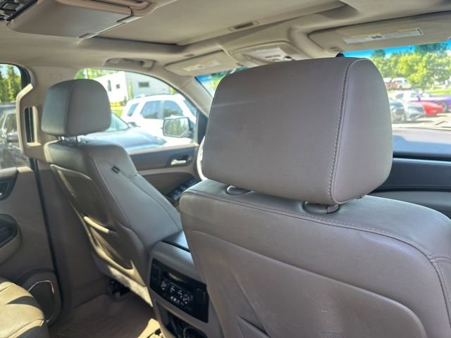Used 2016 Chevrolet Suburban LTZ AWD/4WD image 13