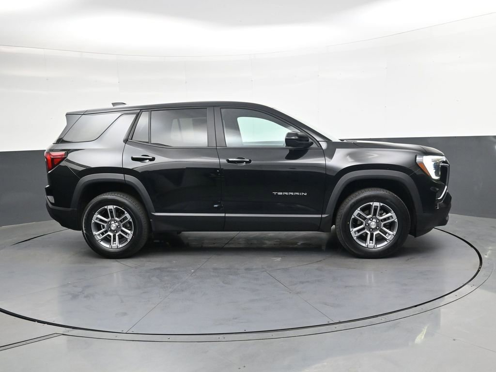 Used 2025 GMC Terrain Elevation AWD/4WD image 3