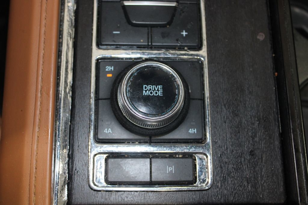 Used 2022 Ford Expedition Platinum image 31