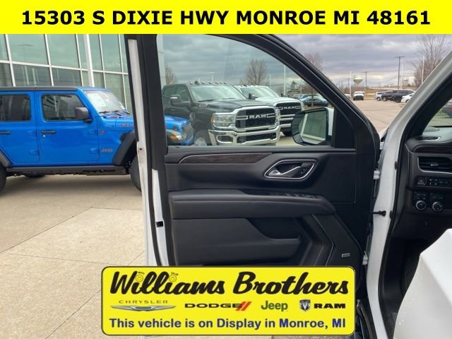 Used 2022 Chevrolet Tahoe LT w/ Luxury Package image 9