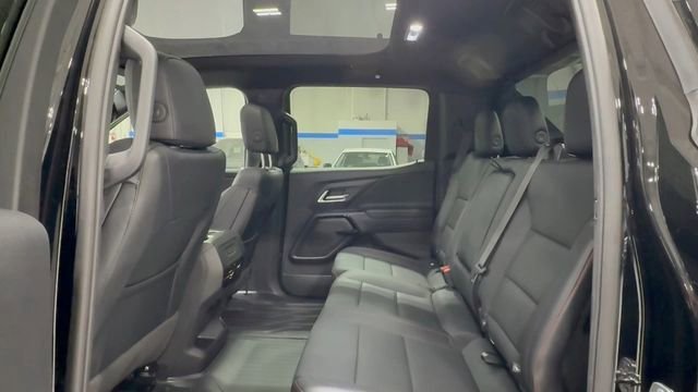 New 2025 Chevrolet Silverado EV RST AWD/4WD image 16
