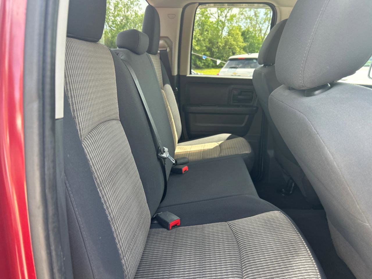 Used 2012 RAM 1500 Express AWD/4WD image 21
