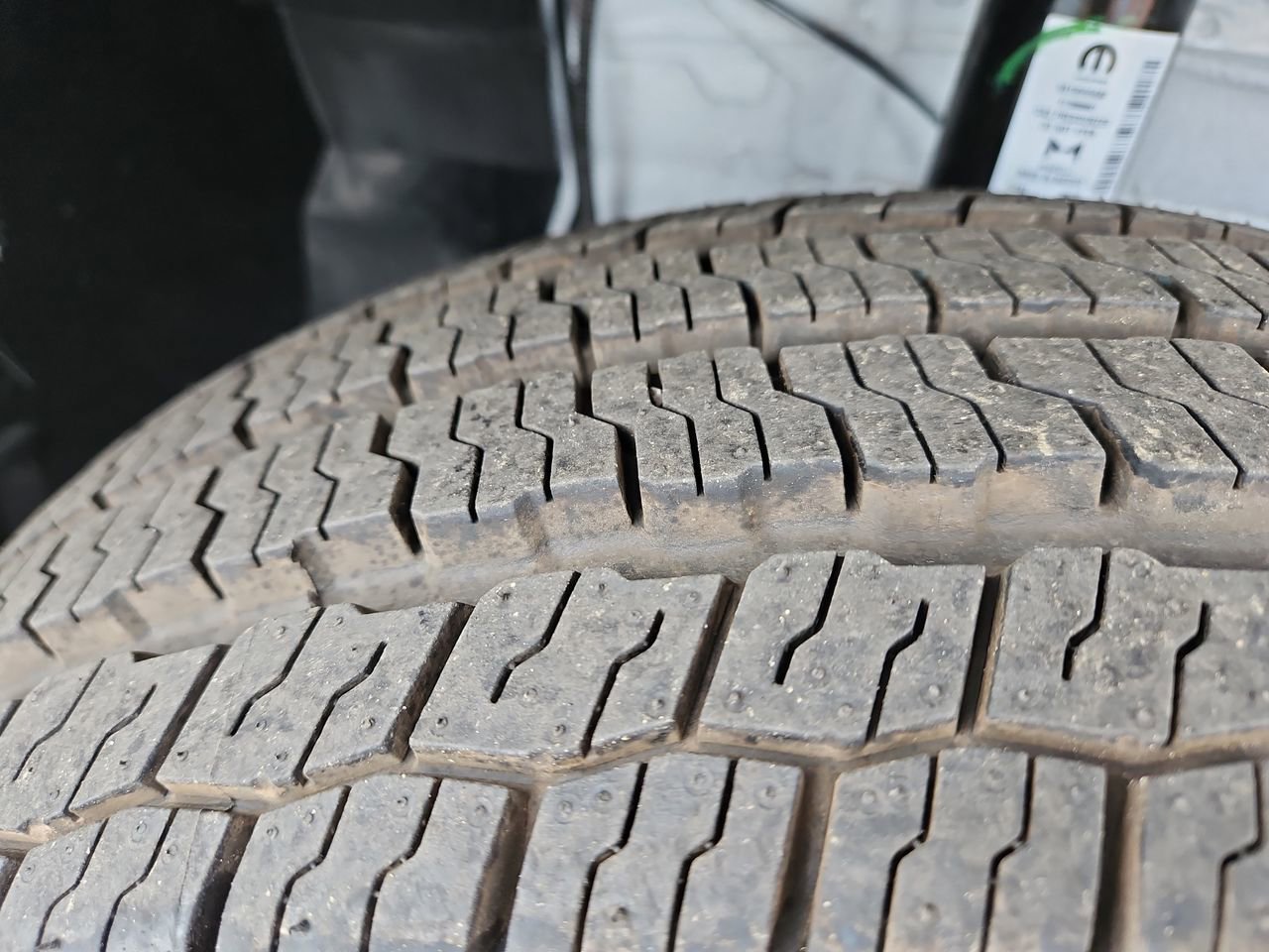 New 2025 RAM ProMaster 2500 w/ Quick Order Package 22G SLT image 10