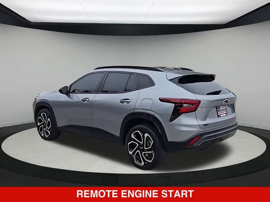 Used 2024 Chevrolet Trax RS FWD image 6